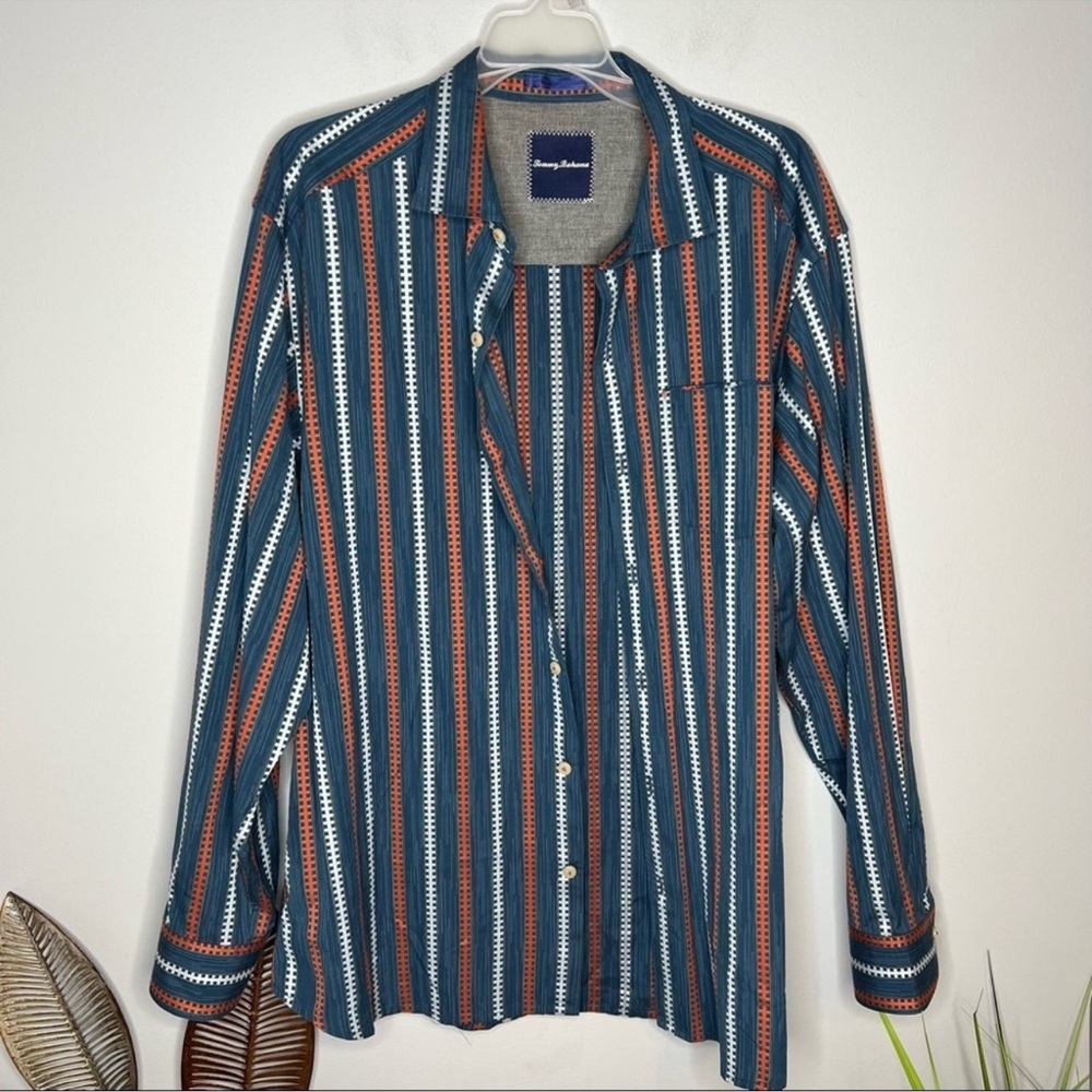 Tommy Bahama Casual Navy Striped Button Down Shirt